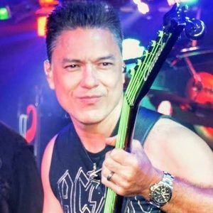 Meet your Posher, Joel